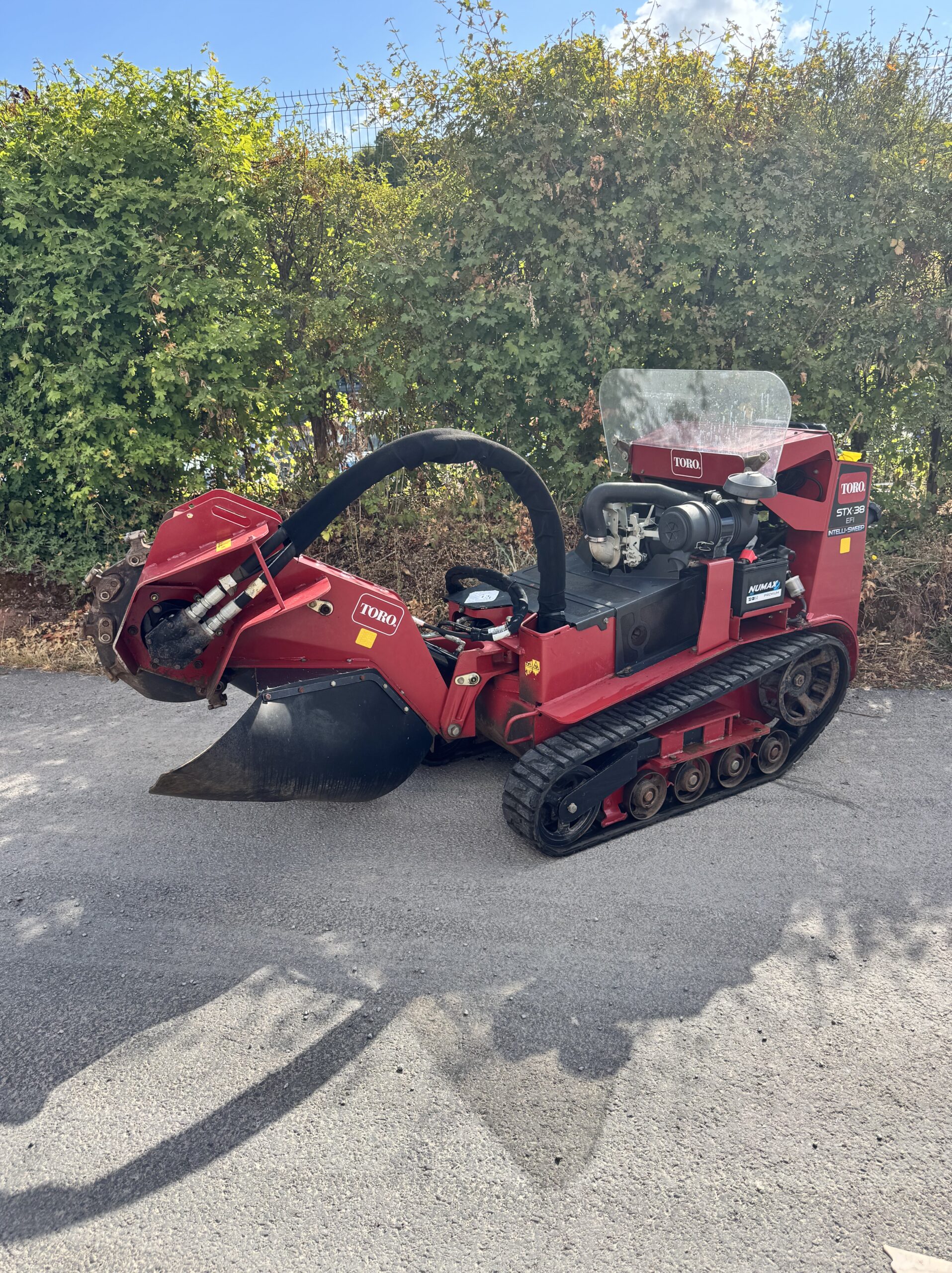 TORO STX 38 TRACKED STUMP GRINDER - Image 4